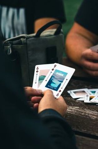 game live dealer F8bet